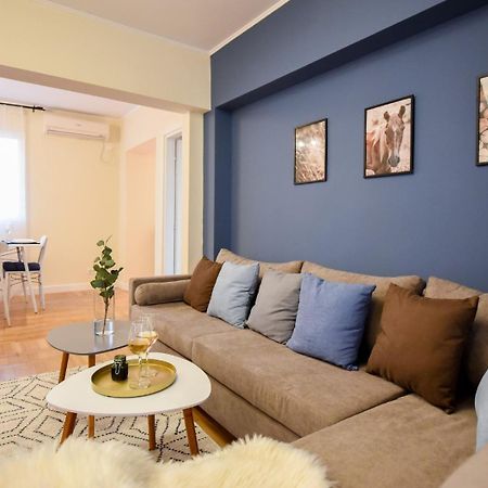 City Living At Its Best - Spacious 2 Bedroom Apartment On Calea Victoriei Bucarest Exterior foto
