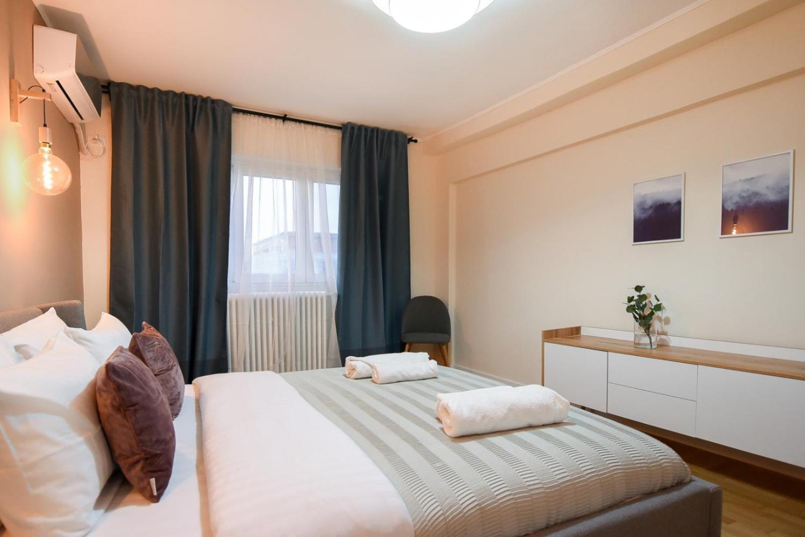 City Living At Its Best - Spacious 2 Bedroom Apartment On Calea Victoriei Bucarest Exterior foto