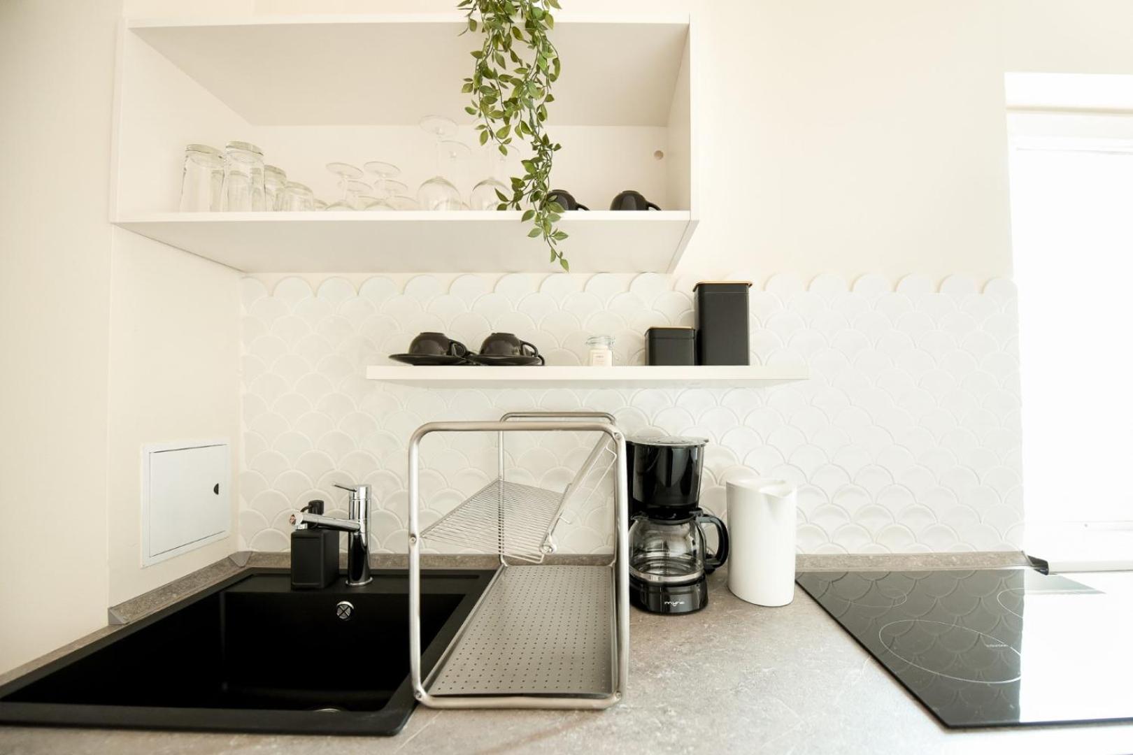 City Living At Its Best - Spacious 2 Bedroom Apartment On Calea Victoriei Bucarest Exterior foto